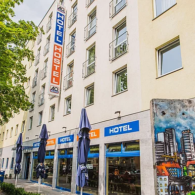 Gebäude