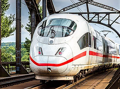 Bus und Bahn